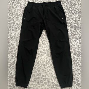 Lululemon men’s joggers